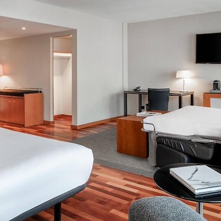 Ac Hotel La Rioja By Marriott Логроньо Екстериор снимка